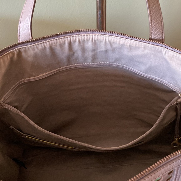 5/$30 Fossil Leather Zippered Gray/Mint/Orange Bag 12"W x 5 1/2"D x 11" T - Picture 7 of 15